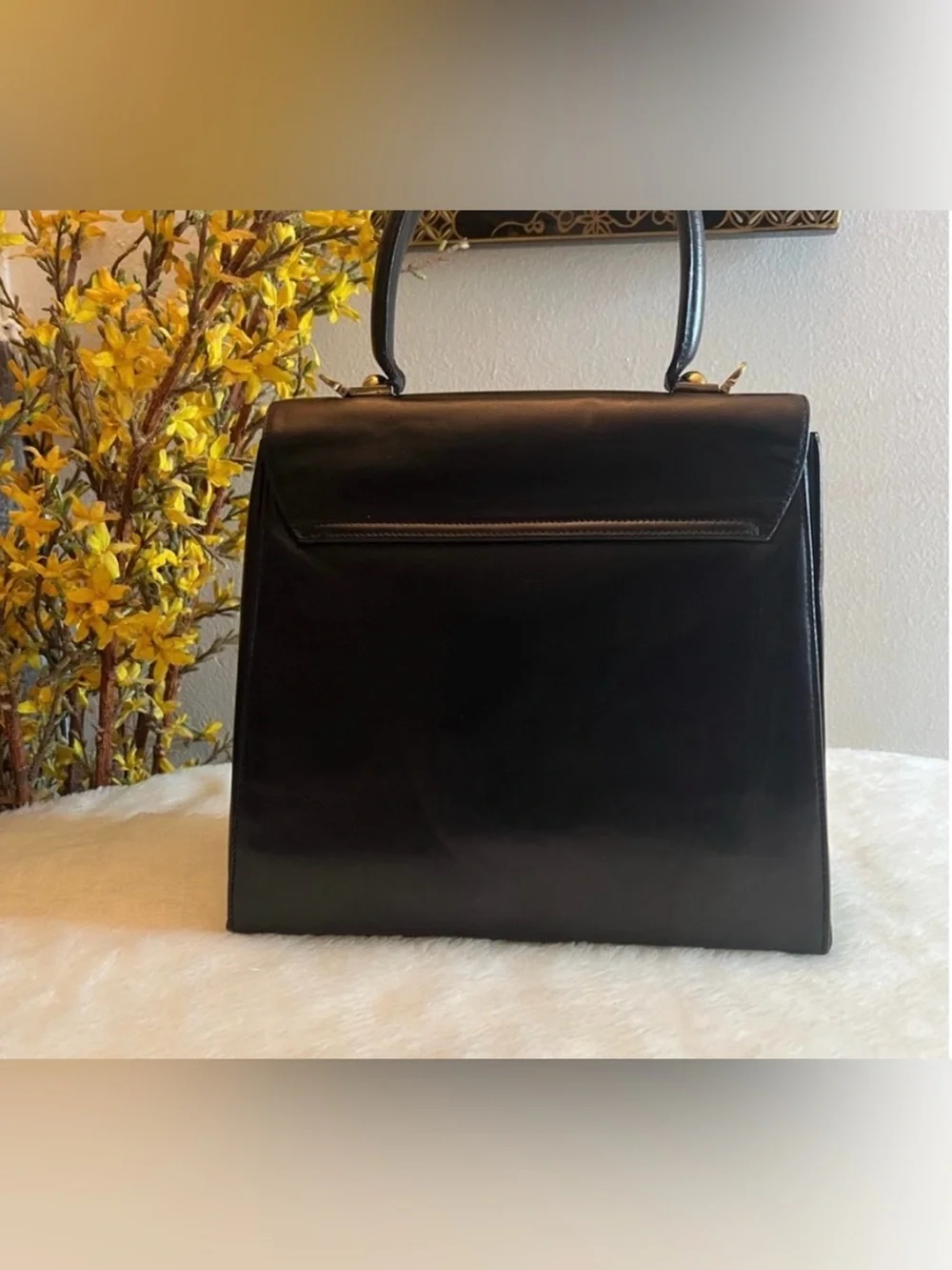 Salvatore Ferragamo 🩷structured satchel
